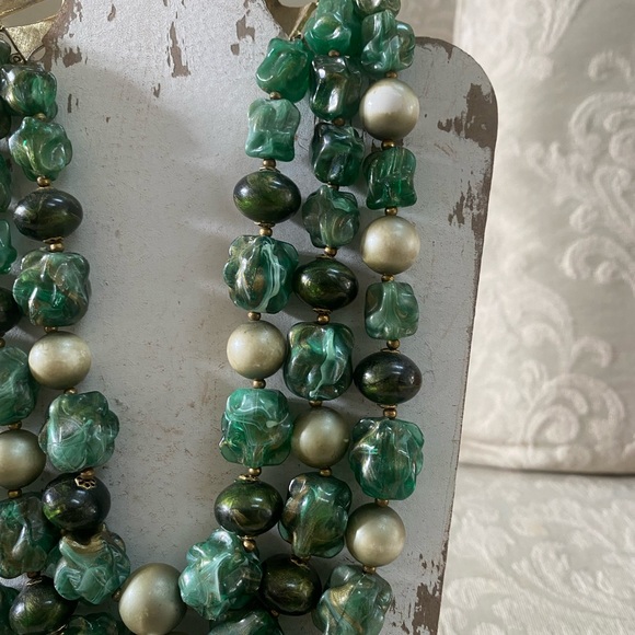 Vintage Three Strand Necklace - Picture 3 of 8